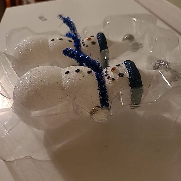 Set of Two Glittery Snowmen - Picture 5 of 6